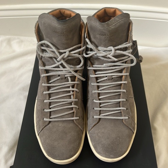 Saint Laurent men’s graphite suede fringe SL/16H - Picture 2 of 6